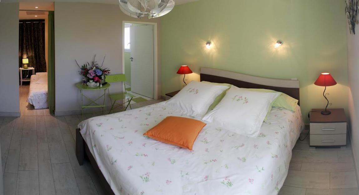 Chambres D'Hotes Aube De Lune 생팔레쉬르메르 외부 사진